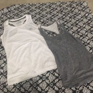Workout tank lot